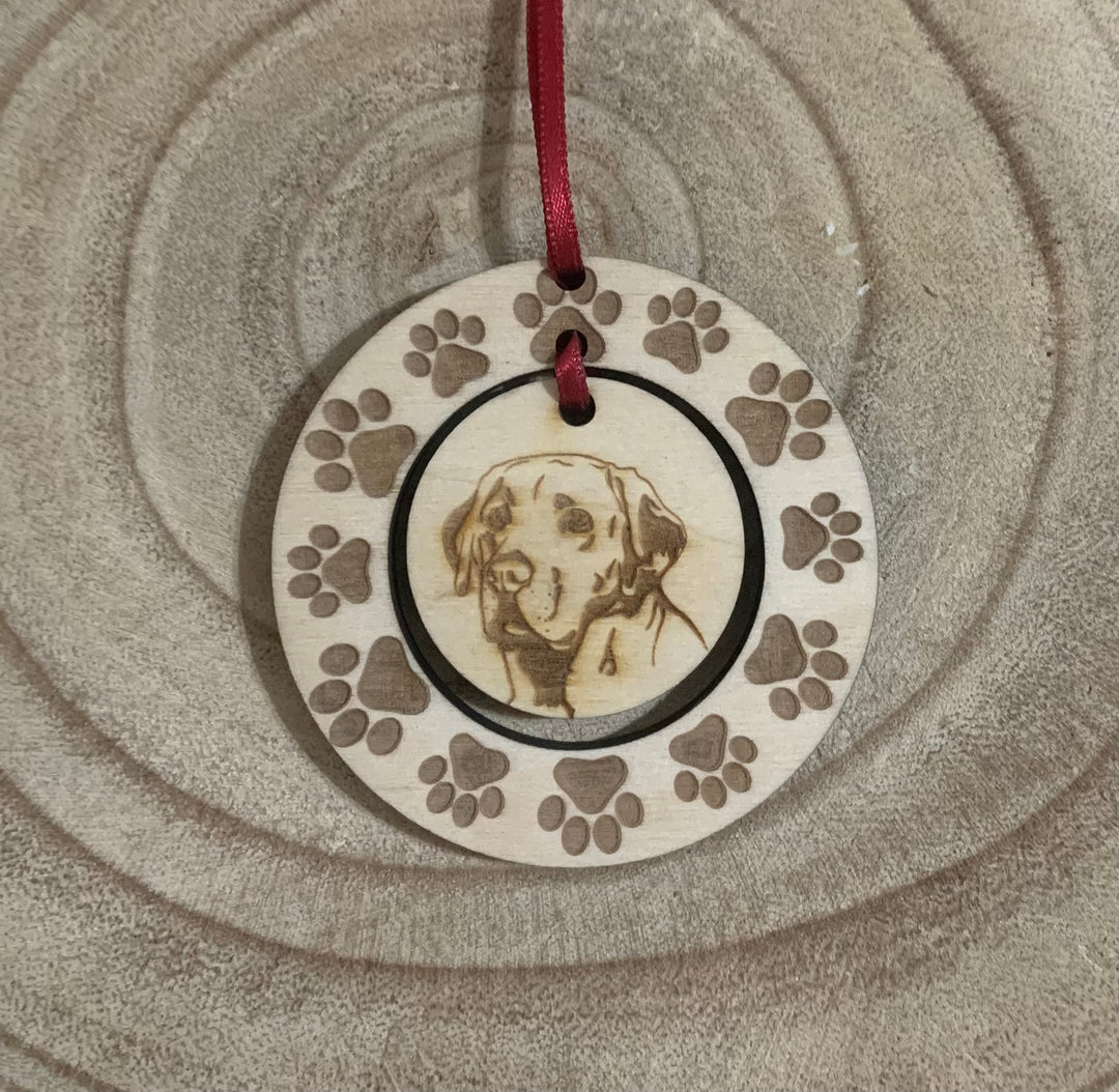 Labrador Retriever Illustration Hanging Decoration ~ Mini Paw Wreath