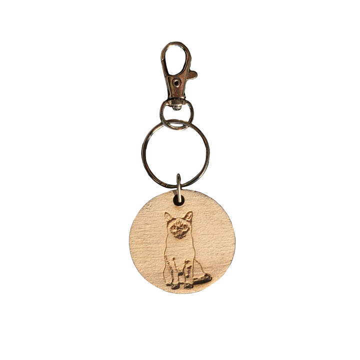 Siamese Cat Engraved Wooden Keyring.