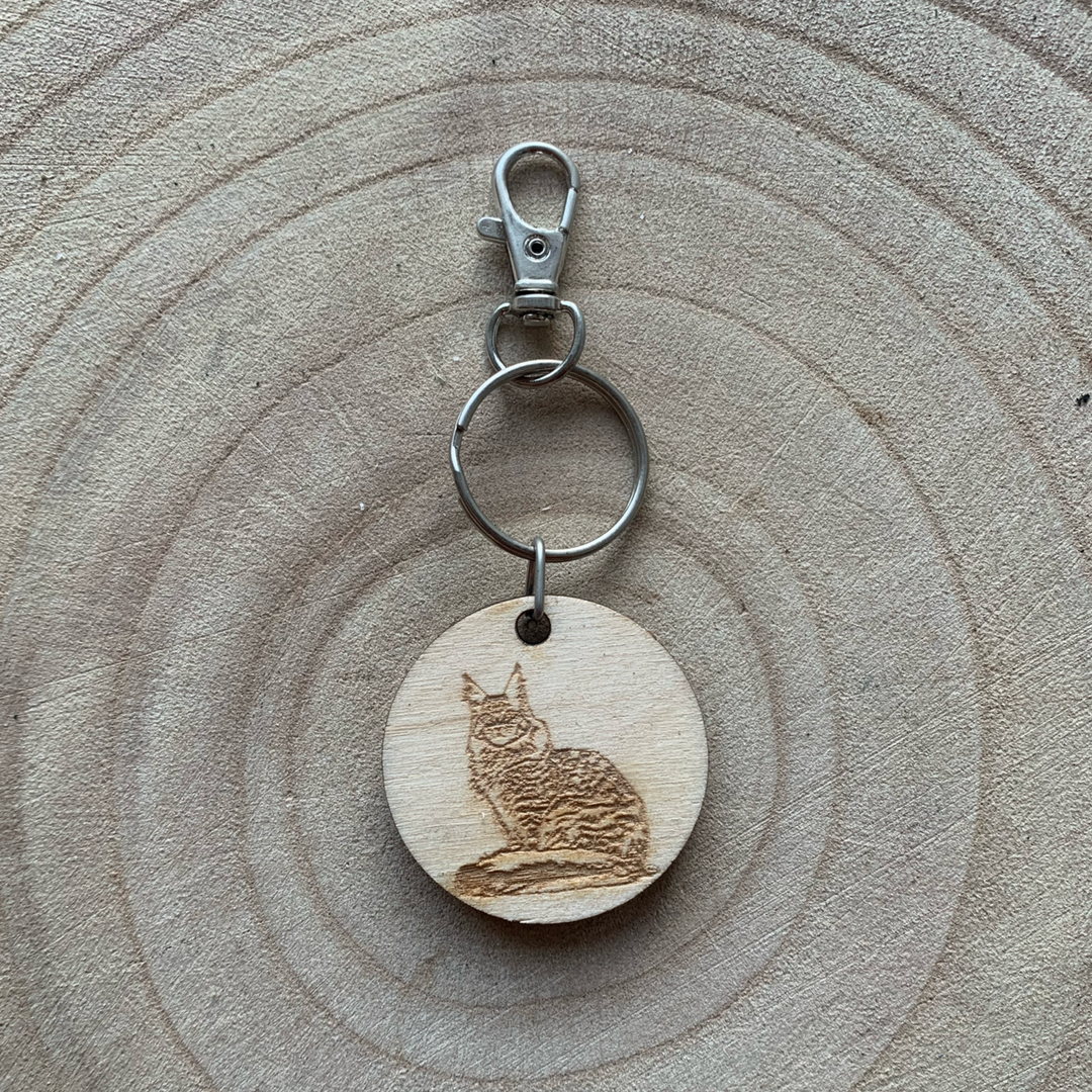Maine Coon Cat Engraved Wooden Keyring.