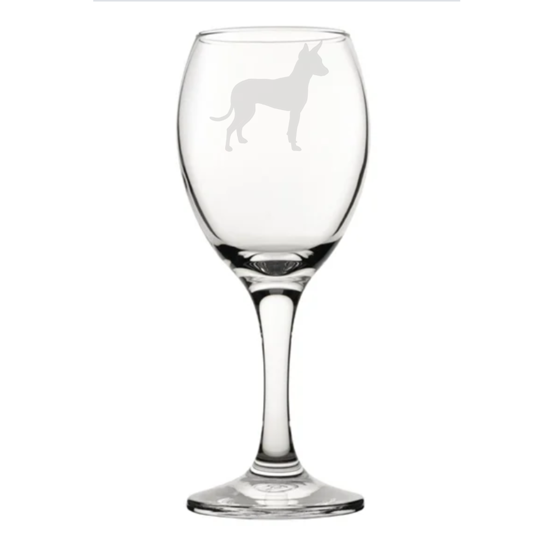 Personalised English Toy Terrier Dog Engraved Wine Glass