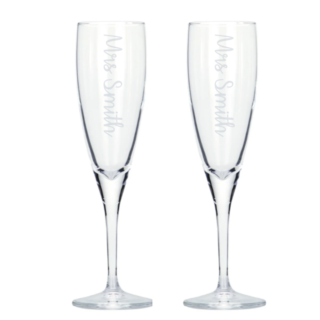 'Mrs' & 'Mrs' Glass Champagne Flute Set