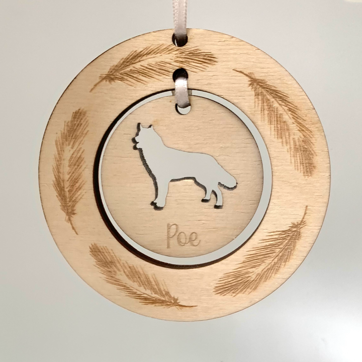 Personalised Alaskan Malamute Hanging Decoration ~ Feather Wreath