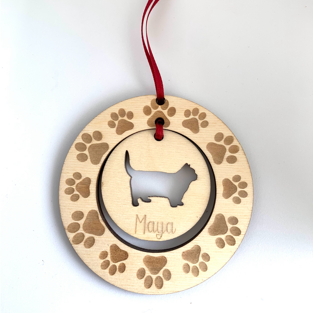 Personalised Munchkin Cat Hanging Decoration ~ Paw Wreath